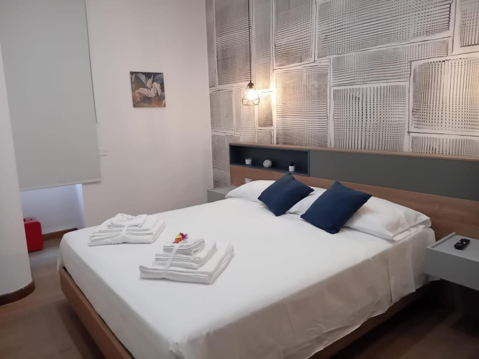 Antico Palazzo Bed & Breakfast Salerno Dış mekan fotoğraf