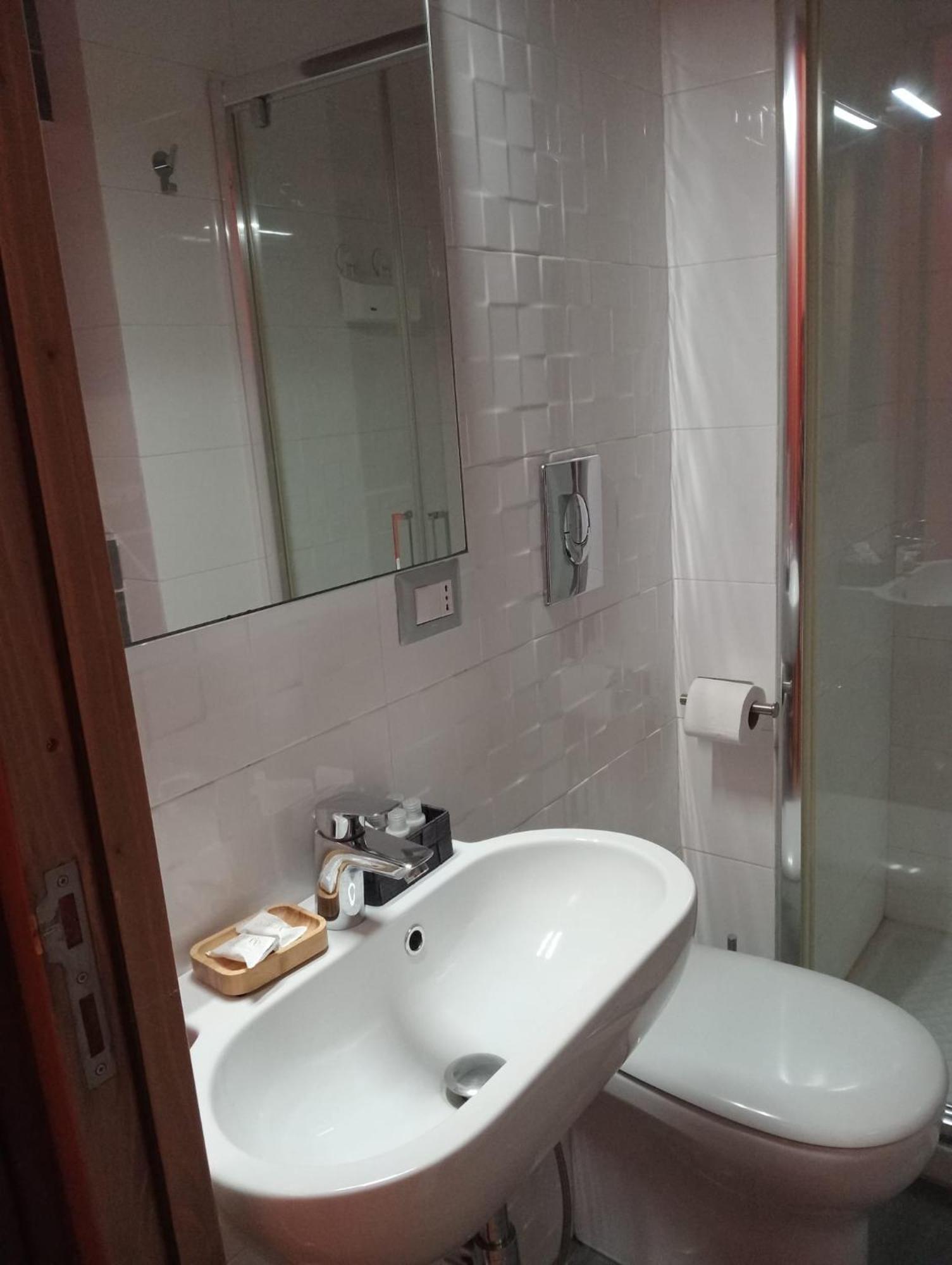 Antico Palazzo Bed & Breakfast Salerno Dış mekan fotoğraf